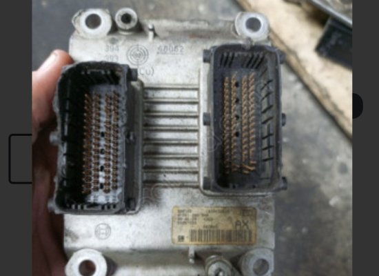 OPEL CORSA 1.2 XEP AX MOTOR BEYNİ 55557933 0261 208 940