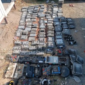 850 adet motor beyinleri üst üste