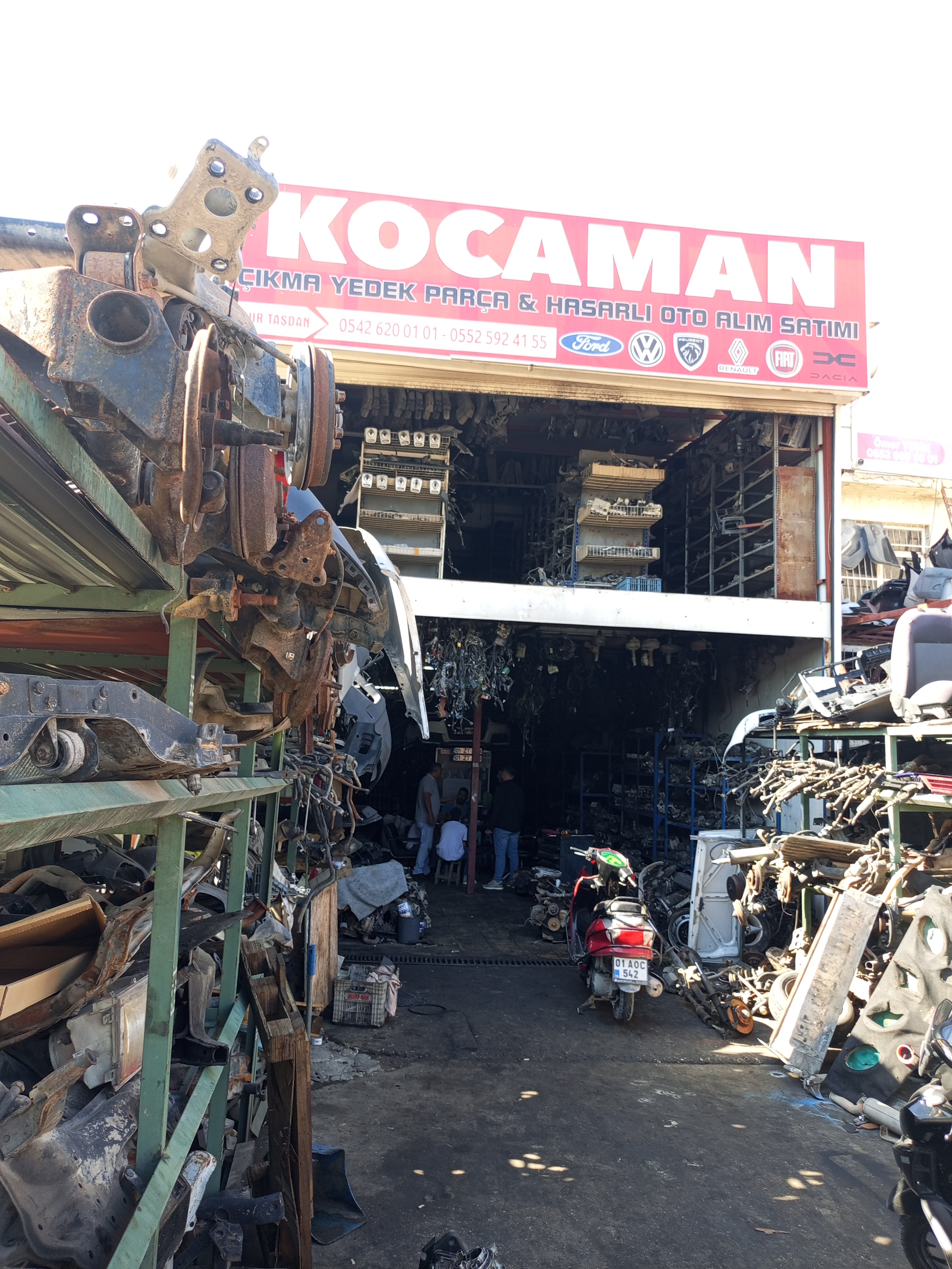KOCAMAN OTOMOTİV logo/kartvizit